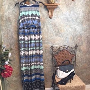 Donna Morgan 🌹 stunning long maxi dress